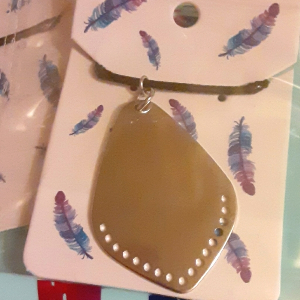 Silver Pendant Necklace